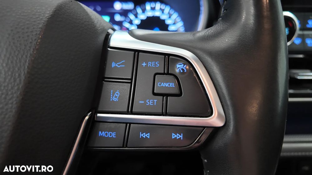 Toyota Highlander 2.5 L Dynamic Force 248CP Exclusive Pearly - 28