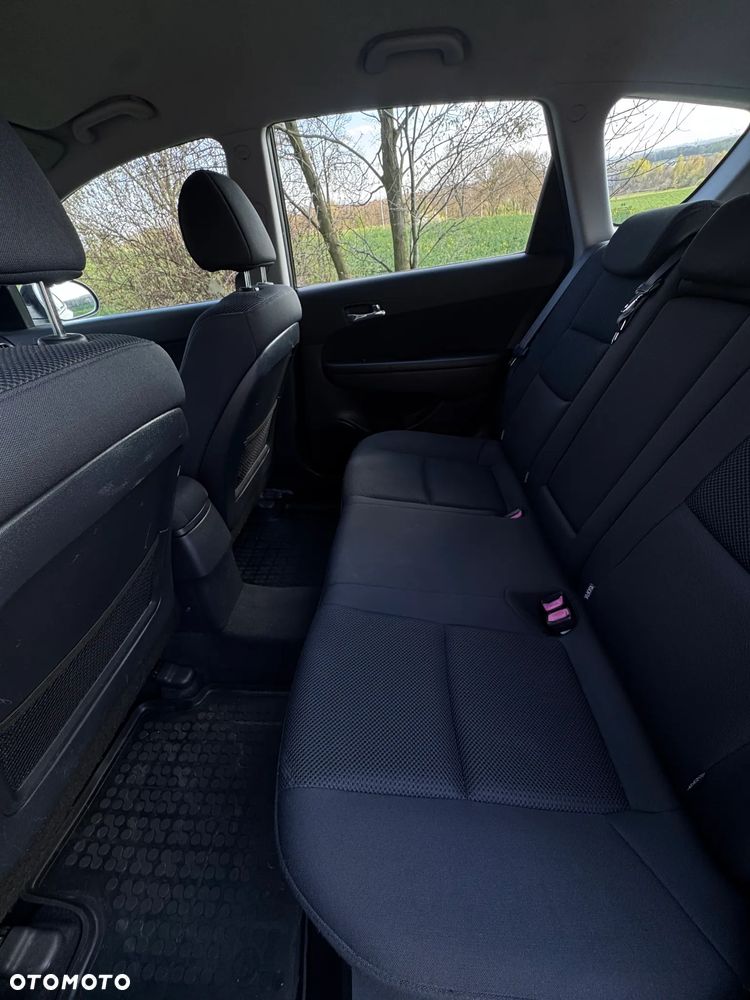 Hyundai i30 1.6 CRDi Comfort - 14