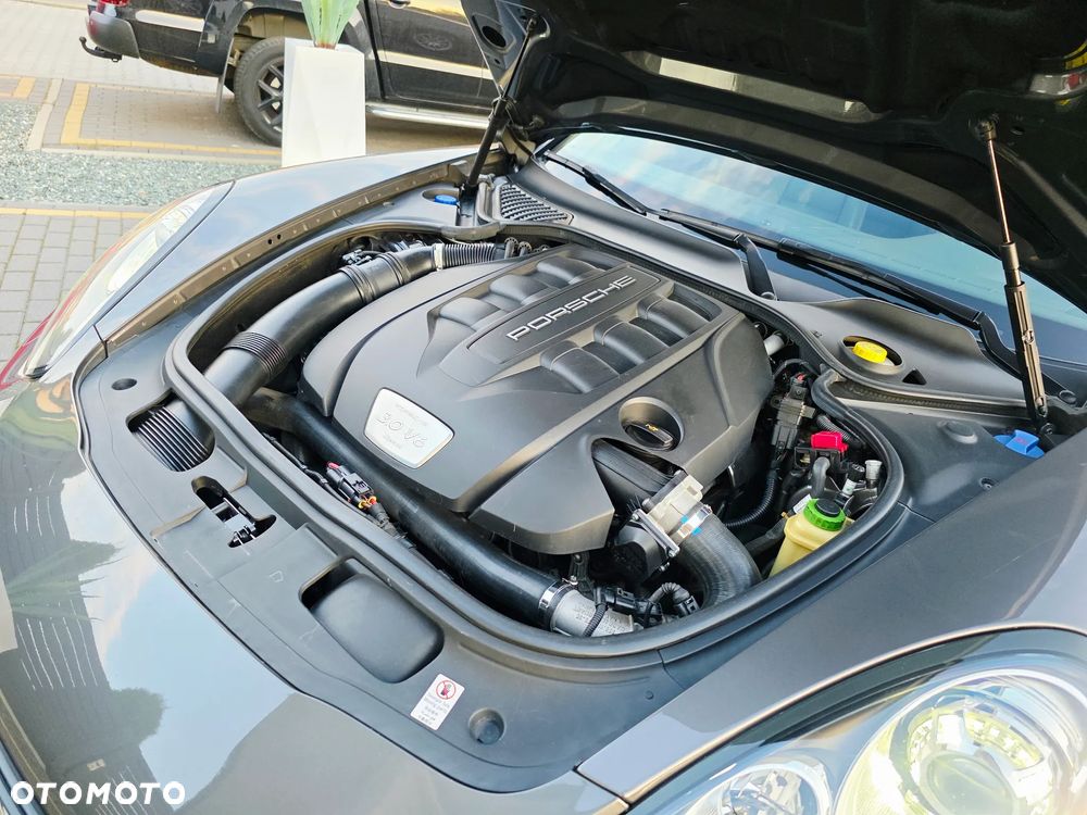 Porsche Panamera Diesel - 36