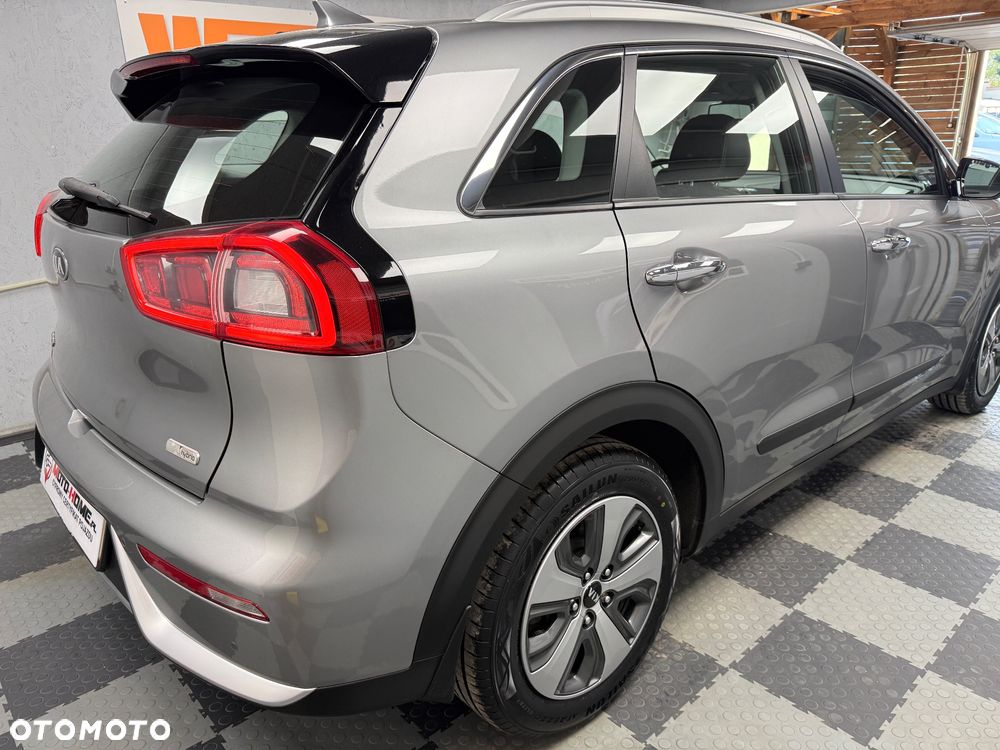 Kia Niro - 28