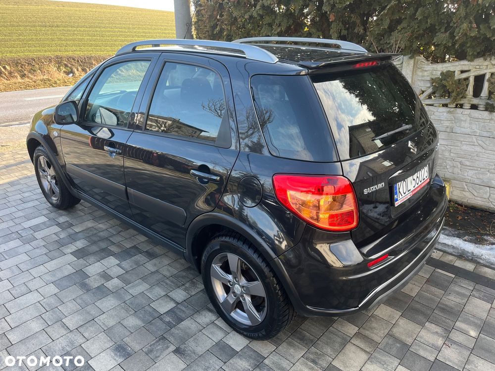 Suzuki SX4 1.6 VVT 4x2 Comfort - 22