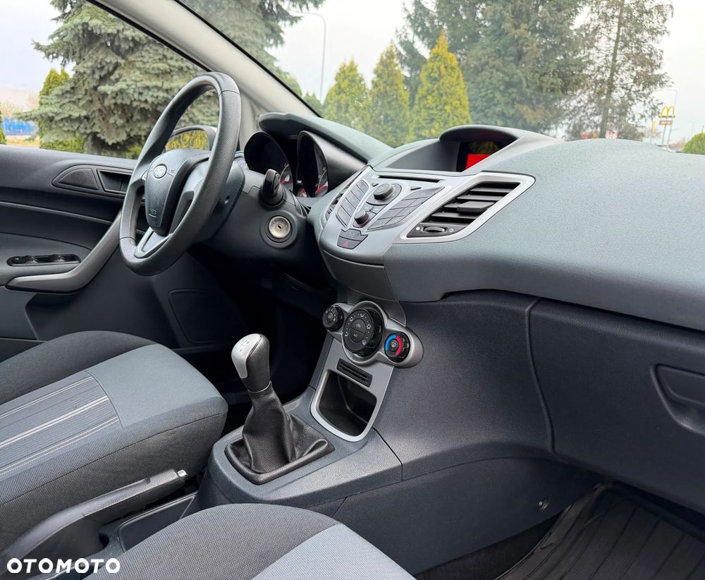 Ford Fiesta 1.25 Silver X Plus - 12