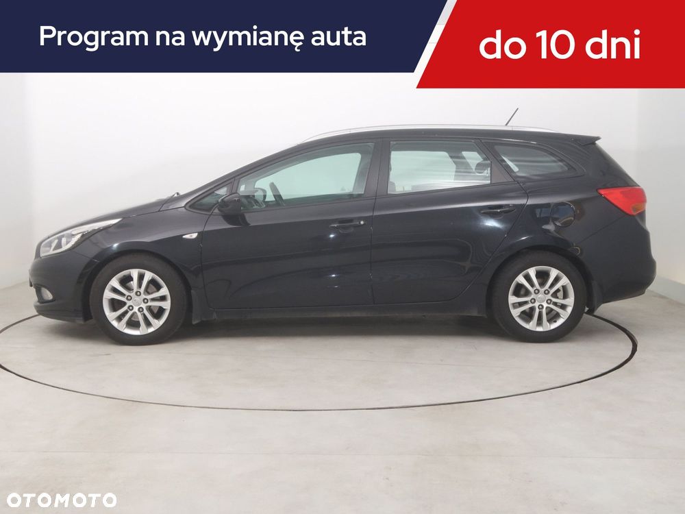 Kia Ceed - 4