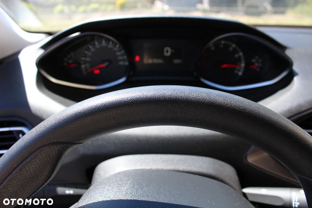 Peugeot 308 - 16