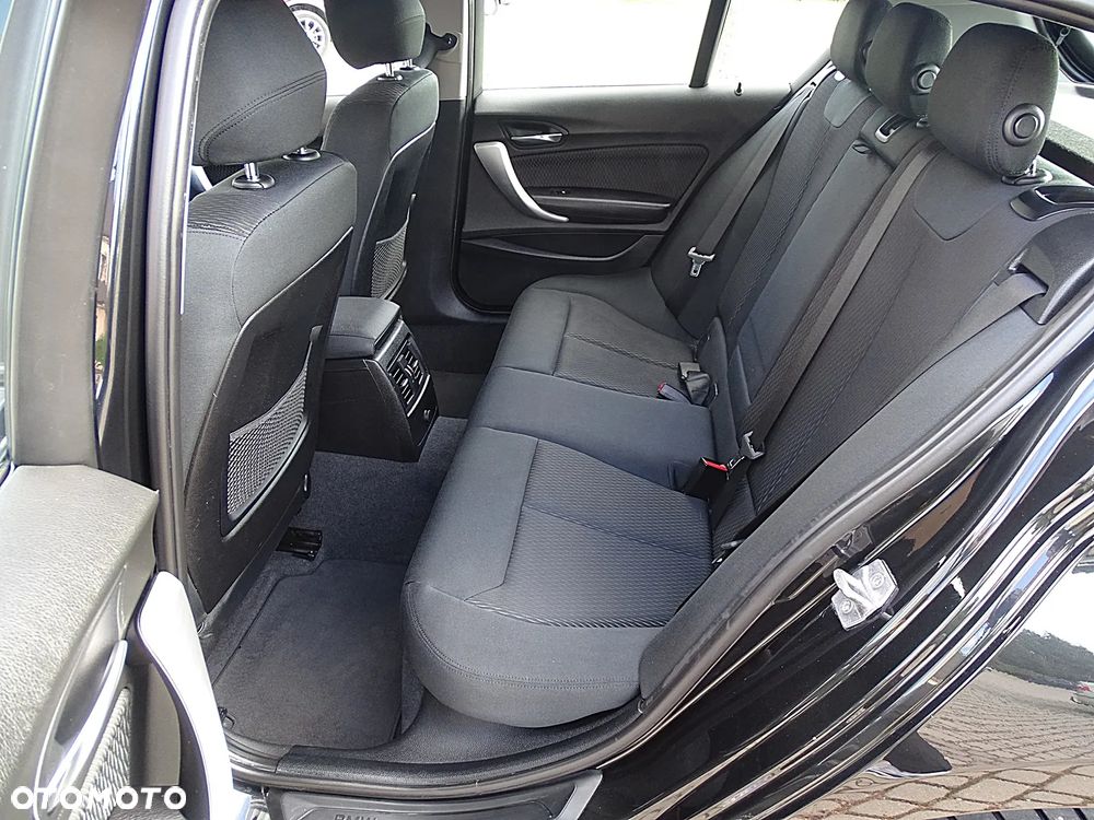 BMW Seria 1 116i Sport Line - 32