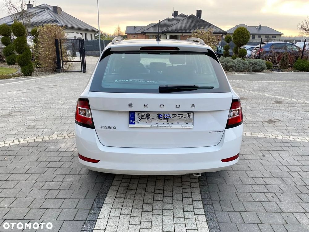 Skoda Fabia 1.0 Ambition - 14