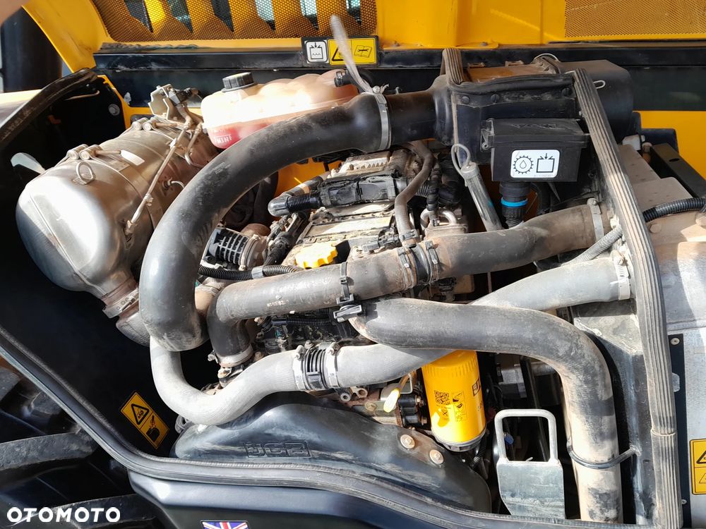JCB 540-140 2020r kilimatyzacja - 16