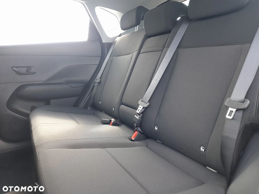 Hyundai Kona ver-1-6-gdi-hybrid-smart-dct - 16