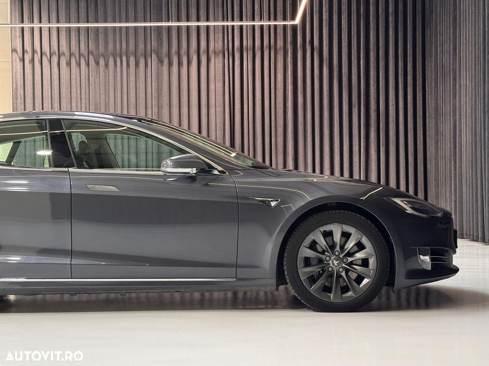 Tesla Model S 75D Allradantrieb - 16