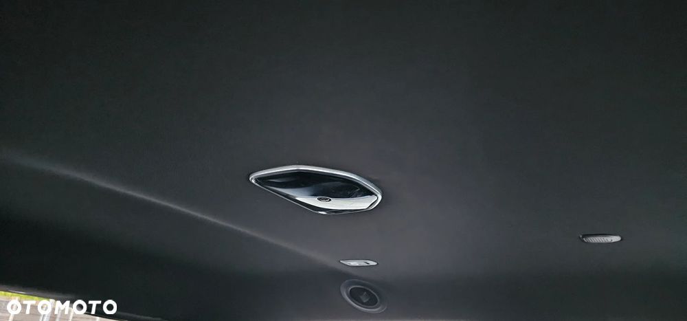 Chrysler Pacifica - 17