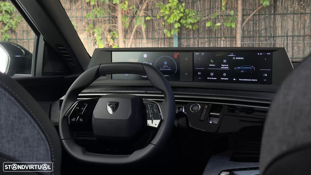 Peugeot E-5008 73 kWh Allure - 13