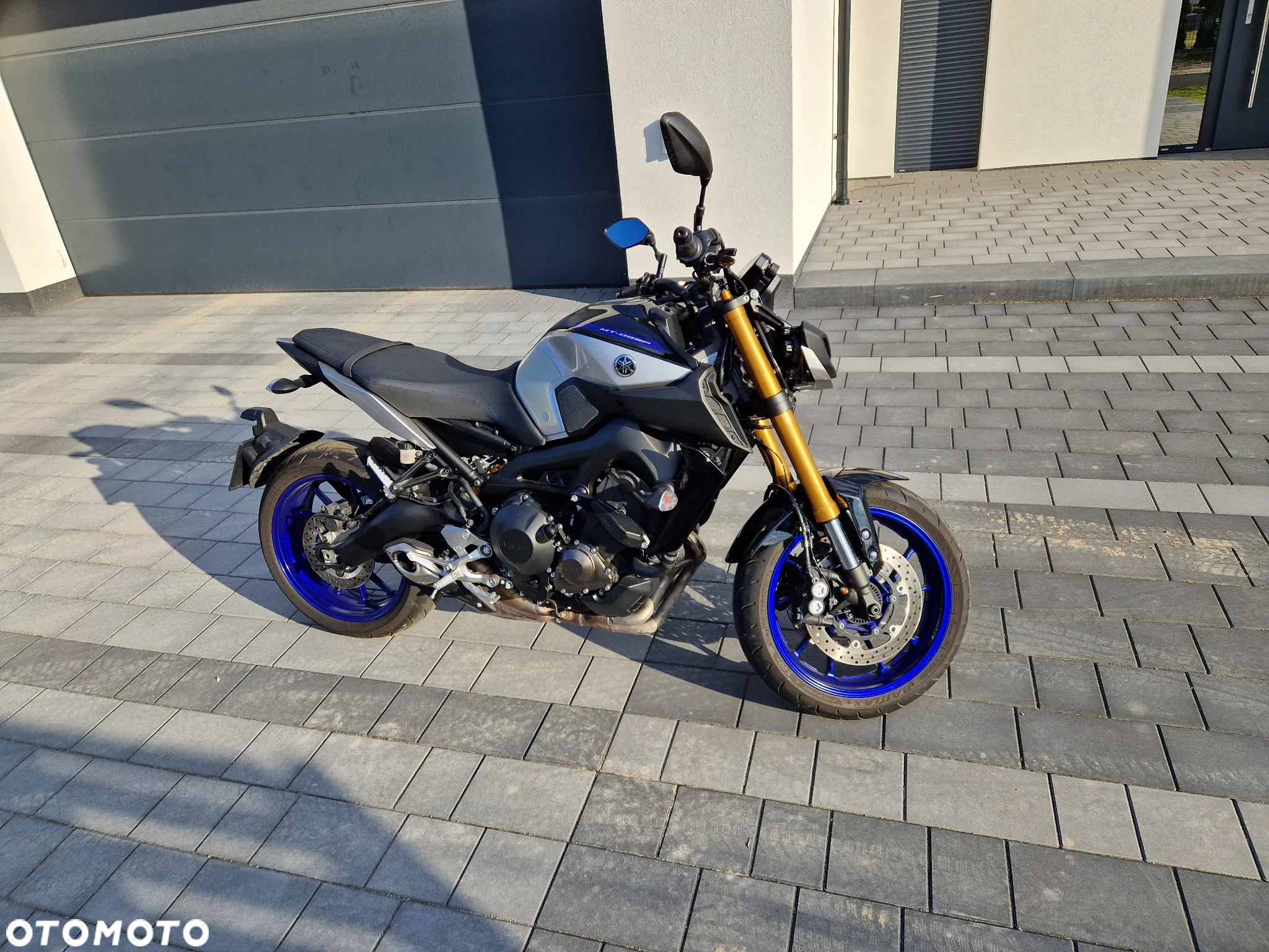 Yamaha MT - 4