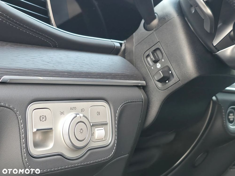 Mercedes-Benz GLE AMG 53 PHEV 4-Matic+ - 28