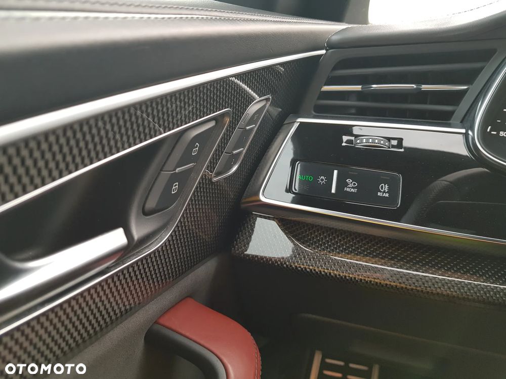 Audi SQ8 - 15