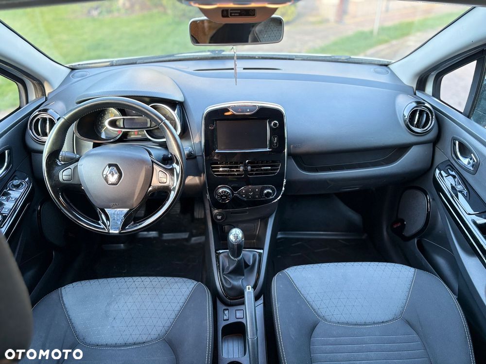 Renault Clio - 35