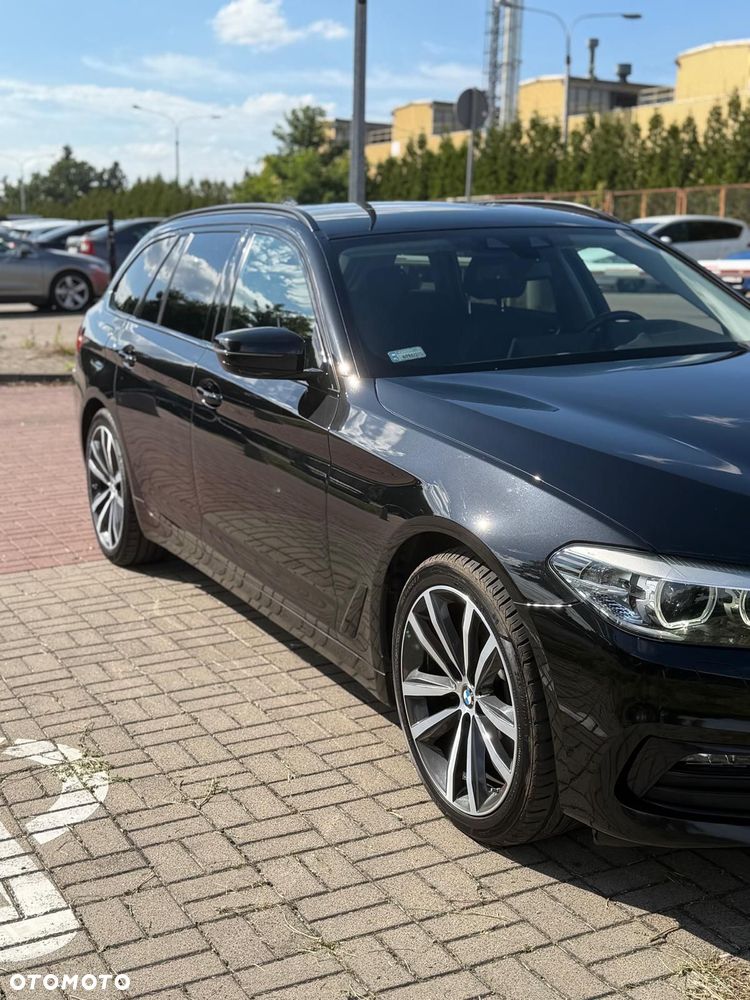 BMW Seria 5 520d xDrive - 1