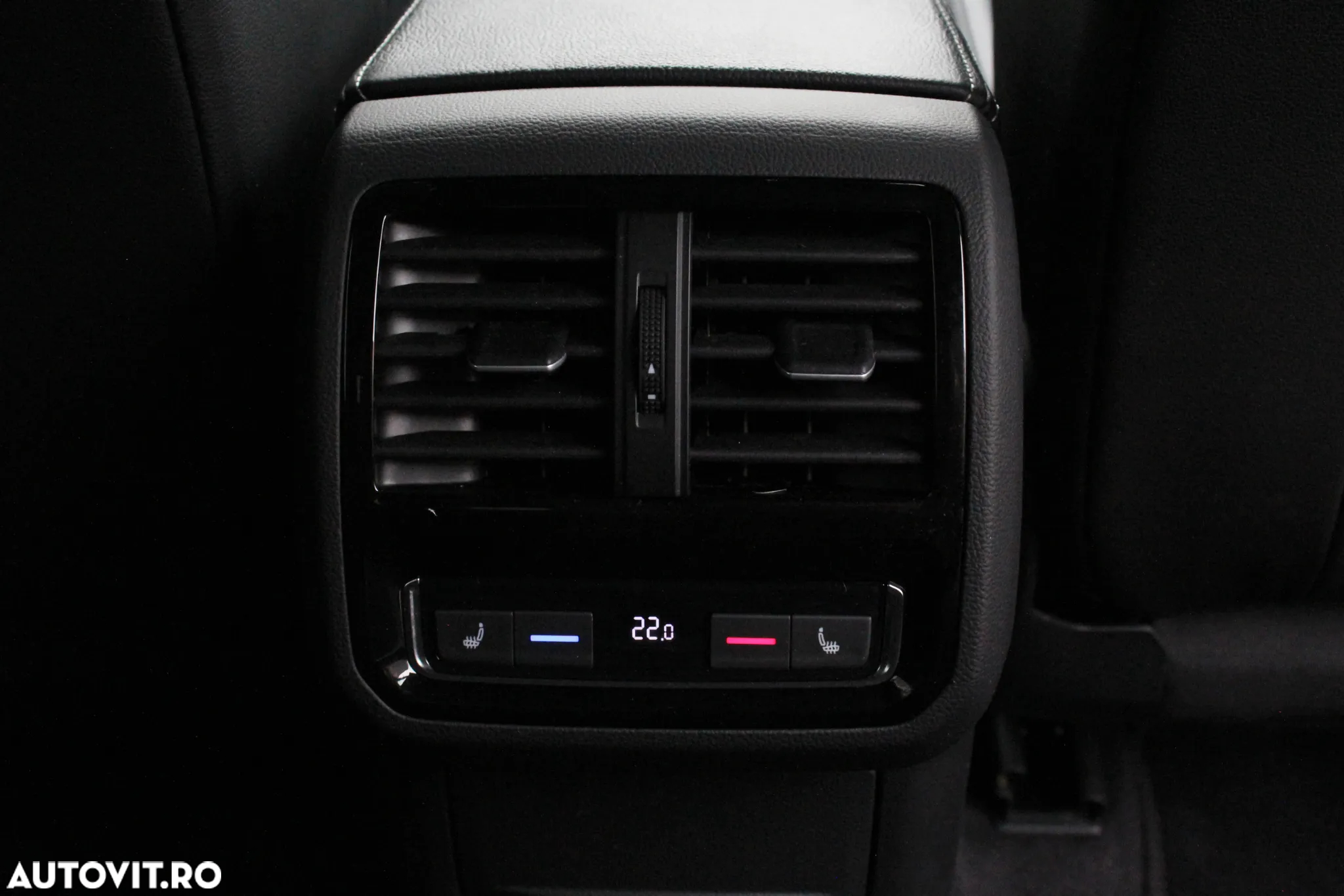 Volkswagen ARTEON 2.0 TDI DSG R-Line - 14