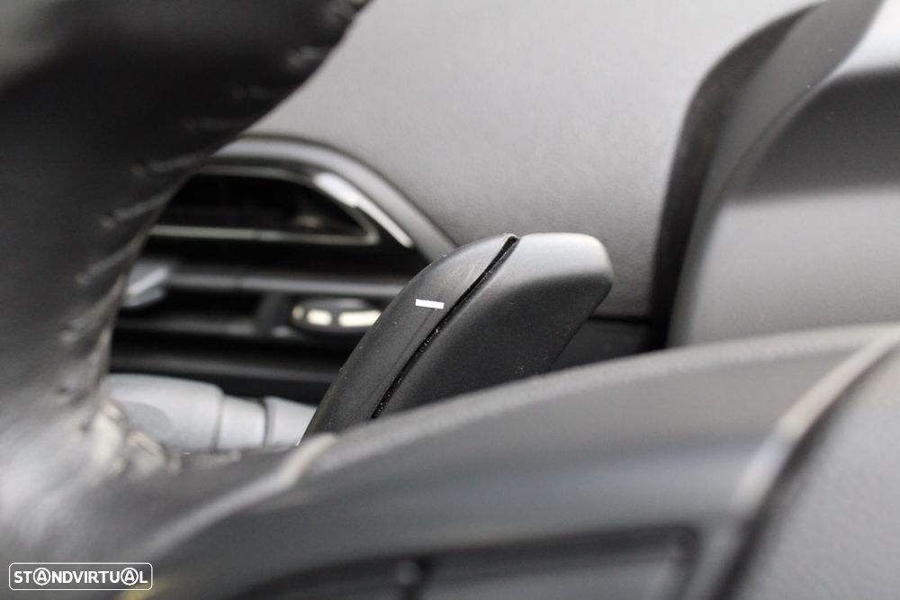 Citroën C4 Spacetourer PureTech 130 Stop&Start EAT8 SHINE - 12