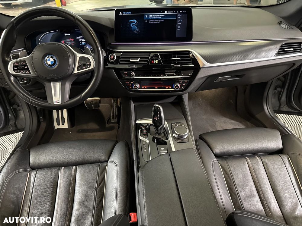 BMW Seria 5 530e Aut. - 10