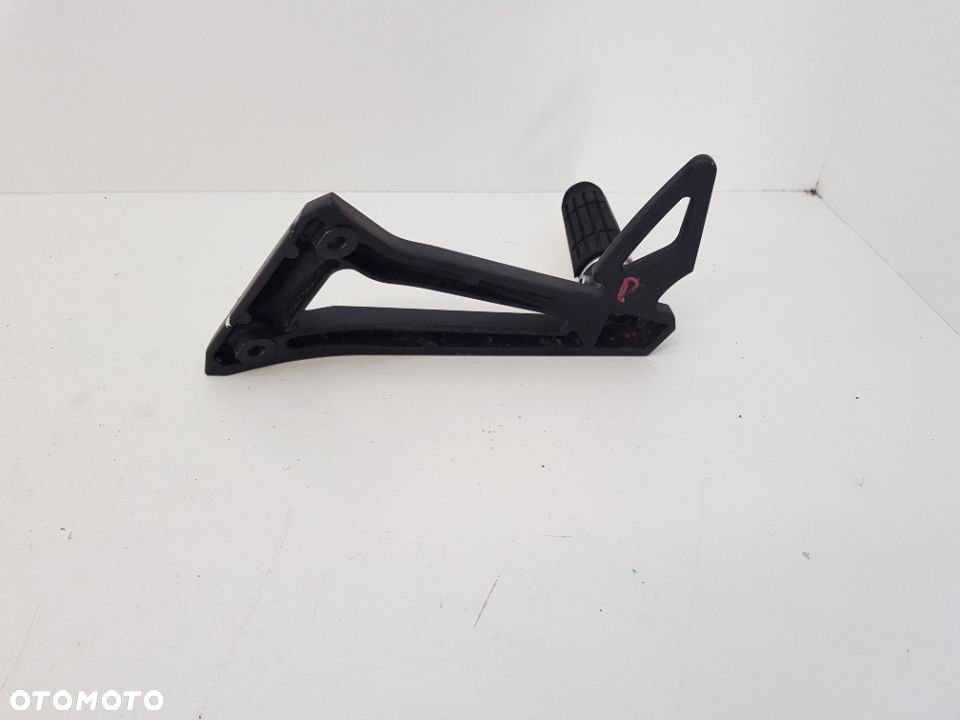 Yamaha Fazer 600 FZ6 S2 Podnóżek Pasażera Set Prawy - 4