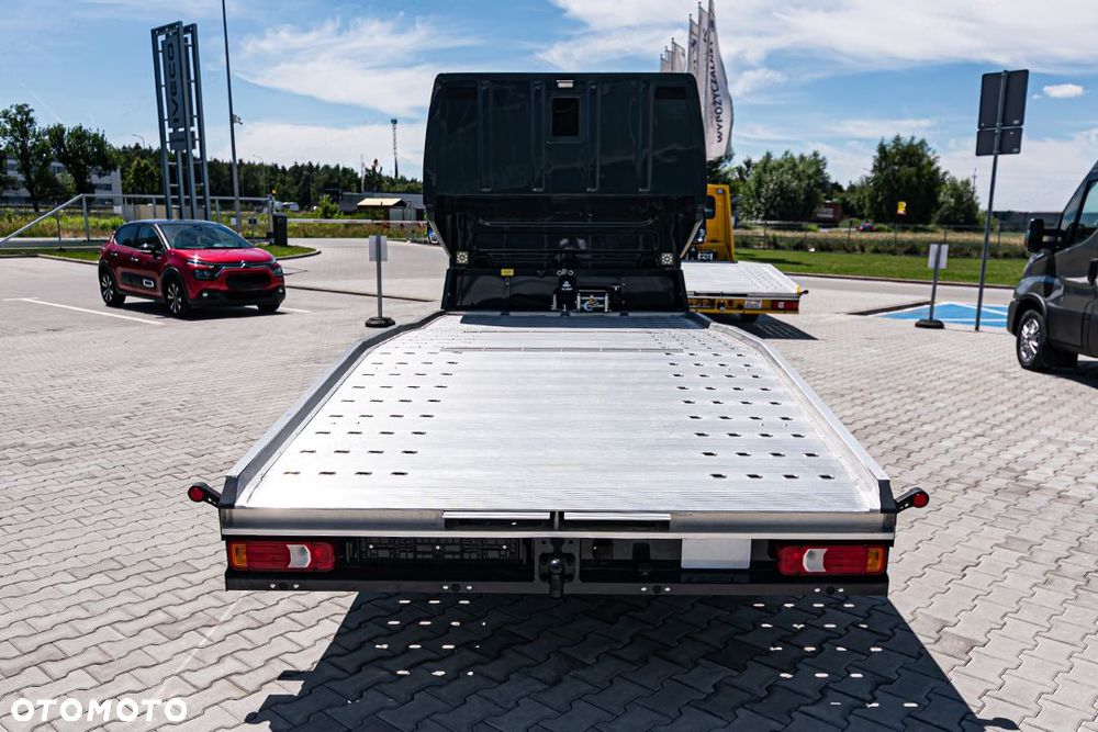 Iveco Daily 35S18 Hi-Matic Autolaweta 3.0 176KM - 7
