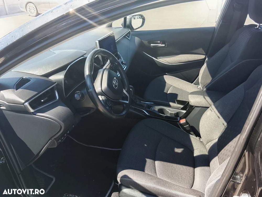 Toyota Corolla 1.8 HSD Business - 5