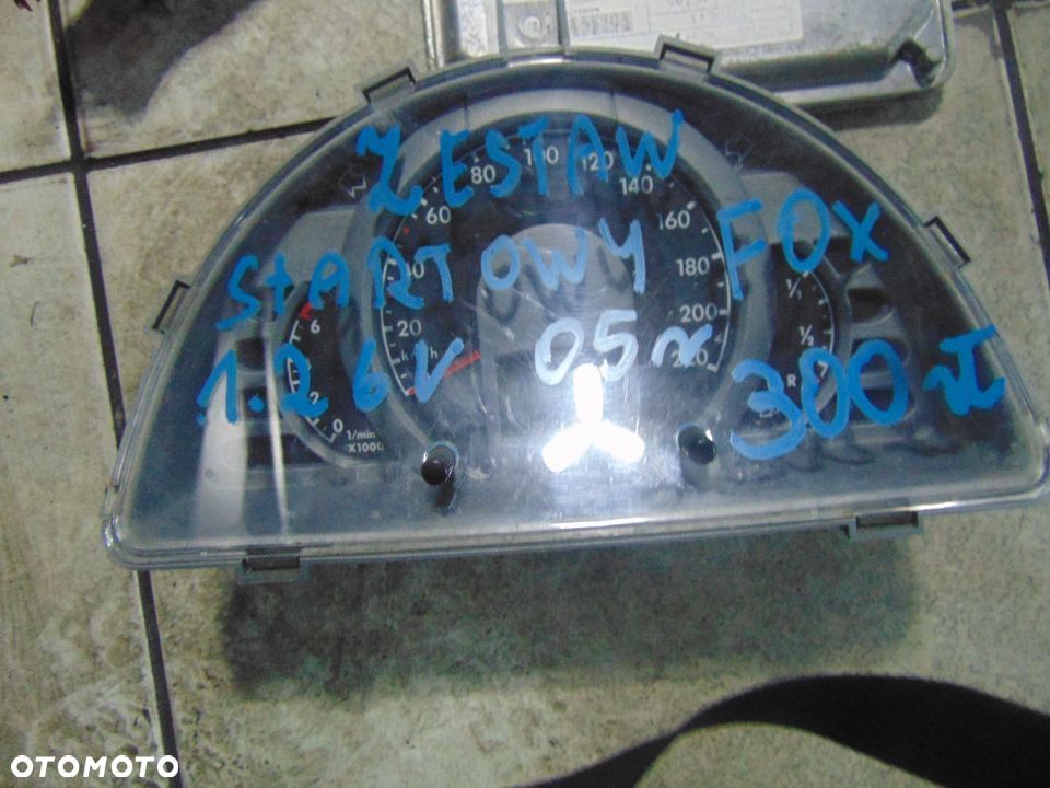 Zestaw startowy  VW Fox 2005 rok 1,2 6 v - 1