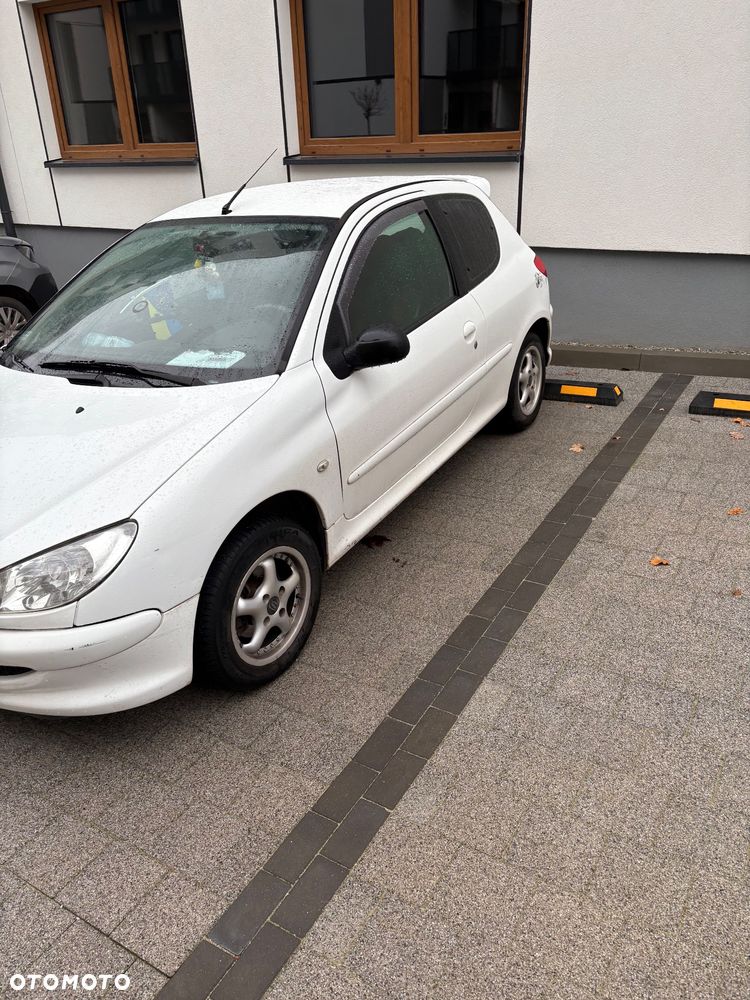 Peugeot 206 - 9