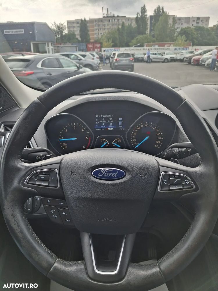 Ford Kuga 2.0 TDCi 4WD Powershift Titanium - 14