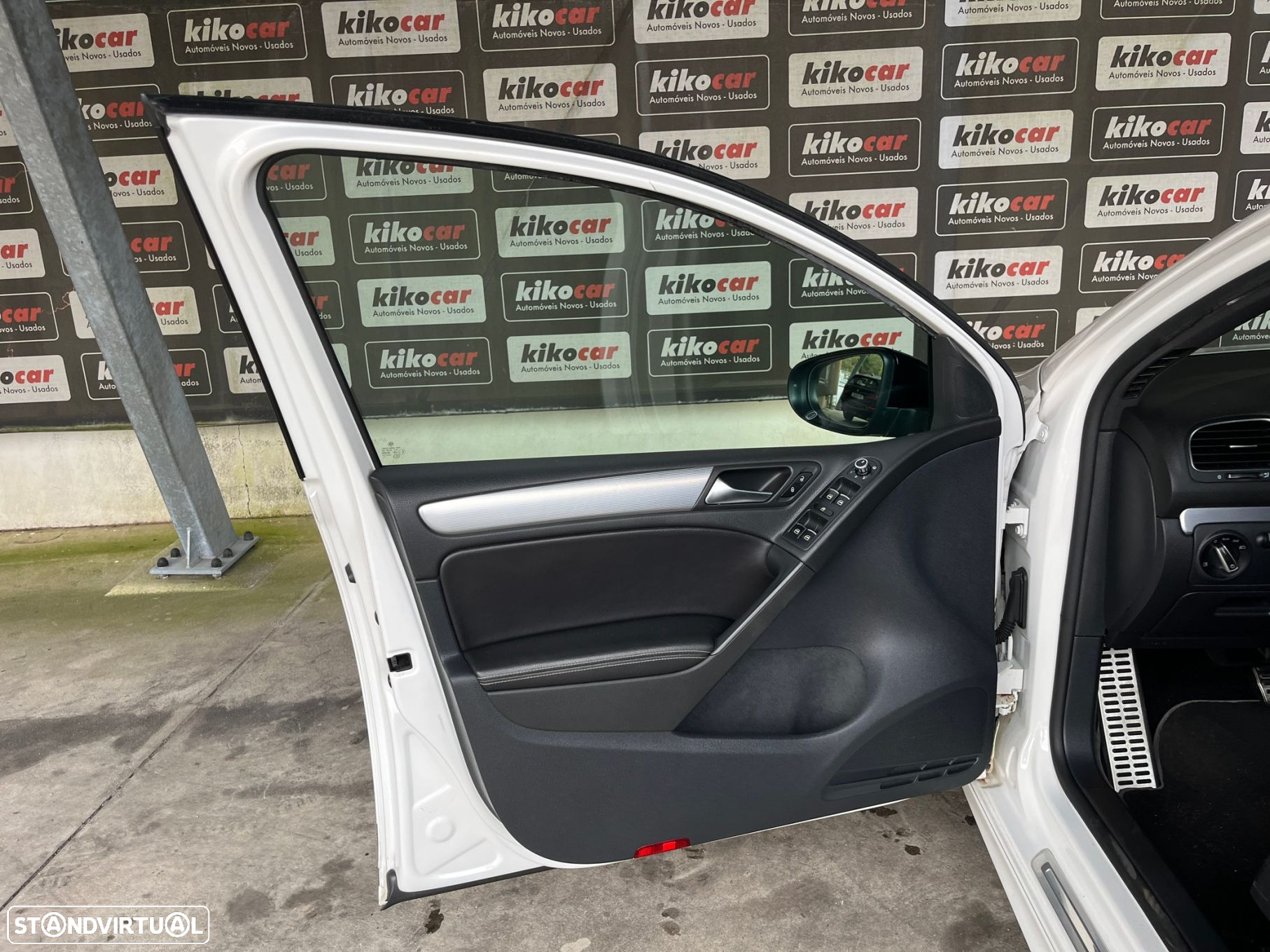 VW Golf 2.0 R DSG - 14