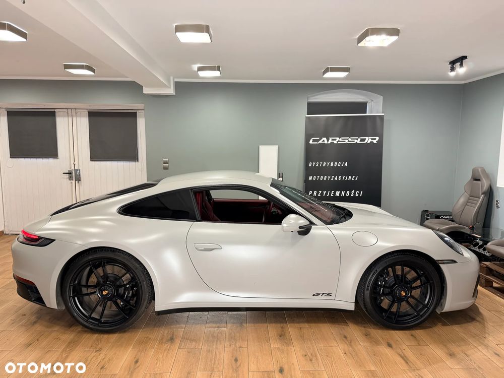 Porsche 911 - 18