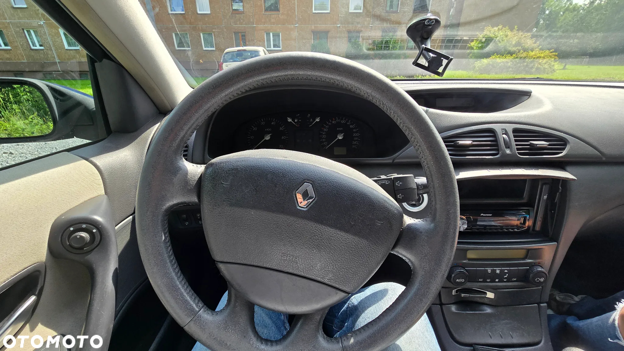 Renault Laguna - 7
