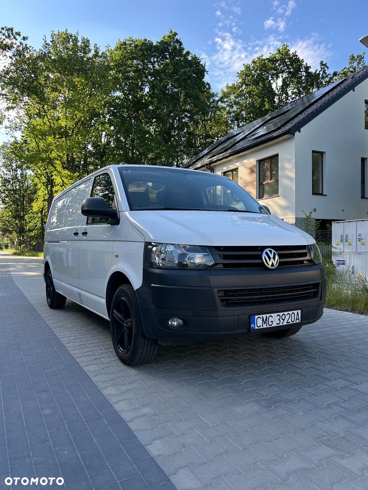 Volkswagen Transporter - 1