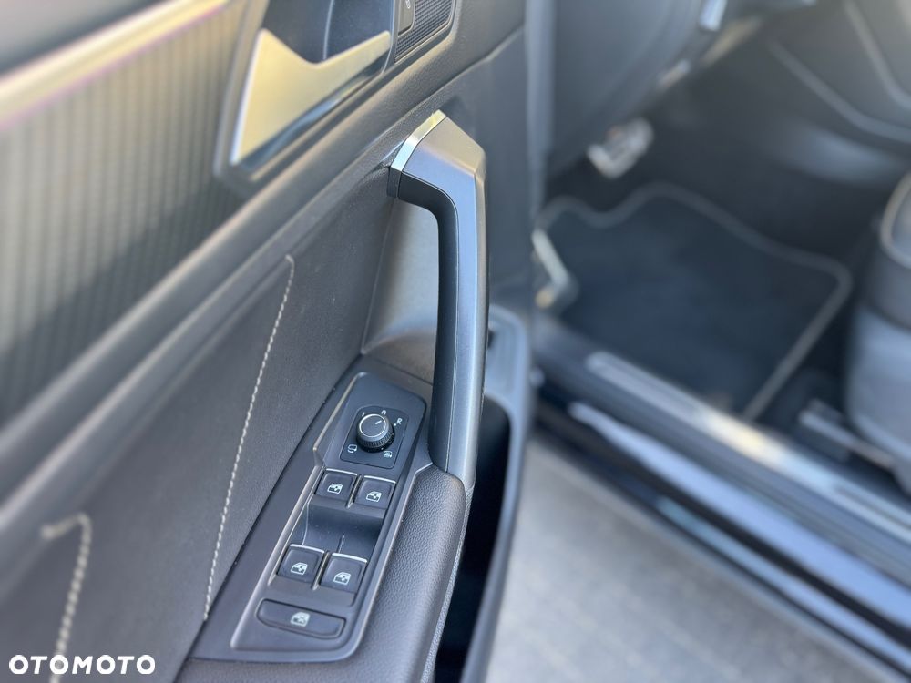 Volkswagen Tiguan Allspace 2.0 TSI 4Mot R-Line DSG - 30