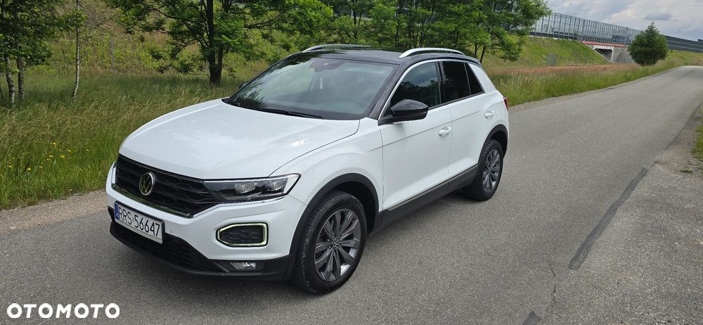 Volkswagen T-Roc 1.5 TSI R-Line - 4