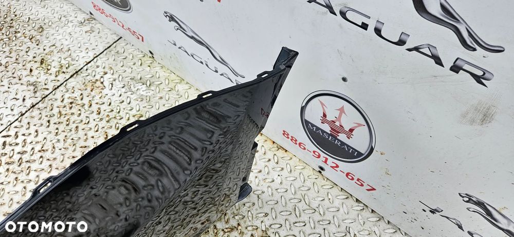 Dodge Durango III LIFT 2017- GT RT Kompletny zderzak tył pod 4x PDC oraz zaślepka na hak ZDERZAK POD 2 RURY kolor PXJ CZARNY wersja GT RT - 21