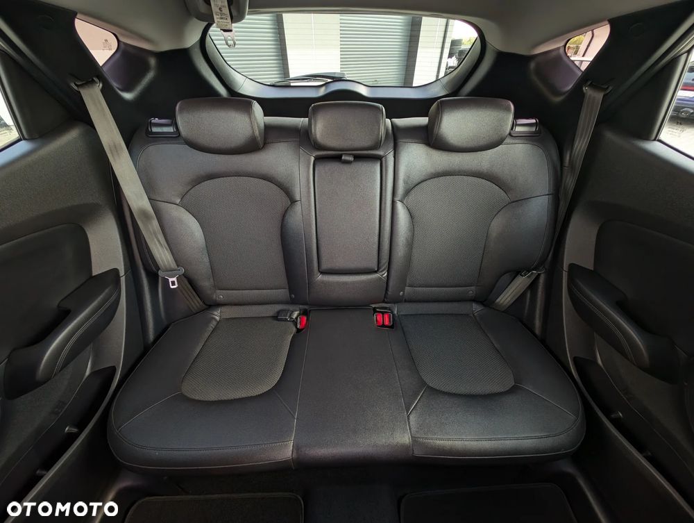 Hyundai ix35 2.0 GDI Premium 2WD - 35