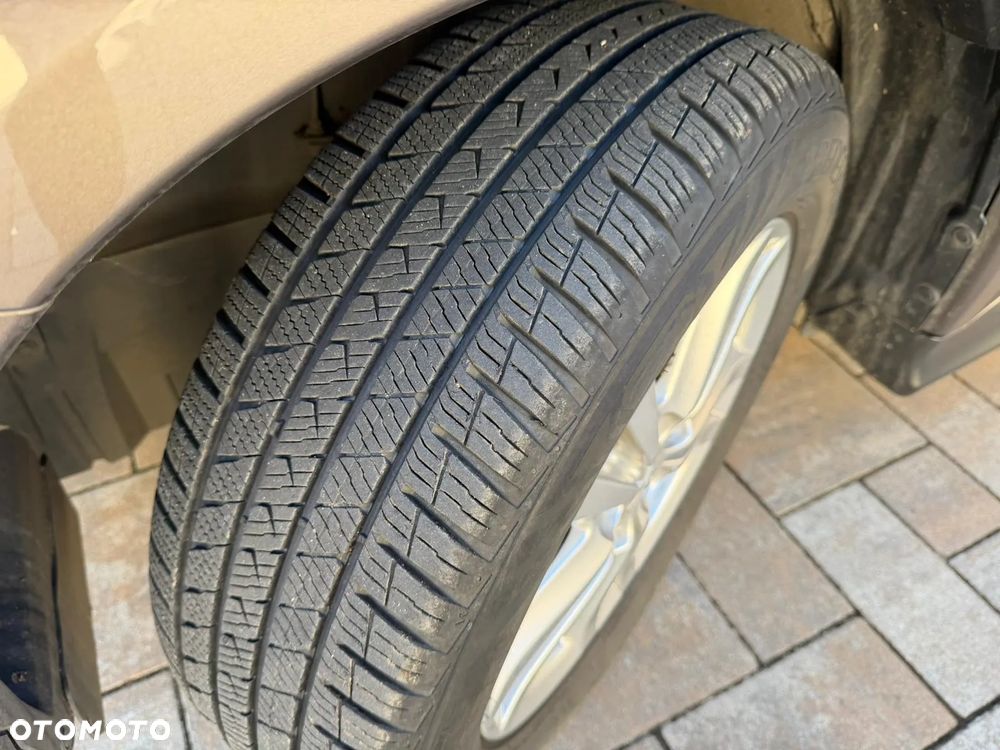 Mitsubishi ASX 1.6 Intense - 22