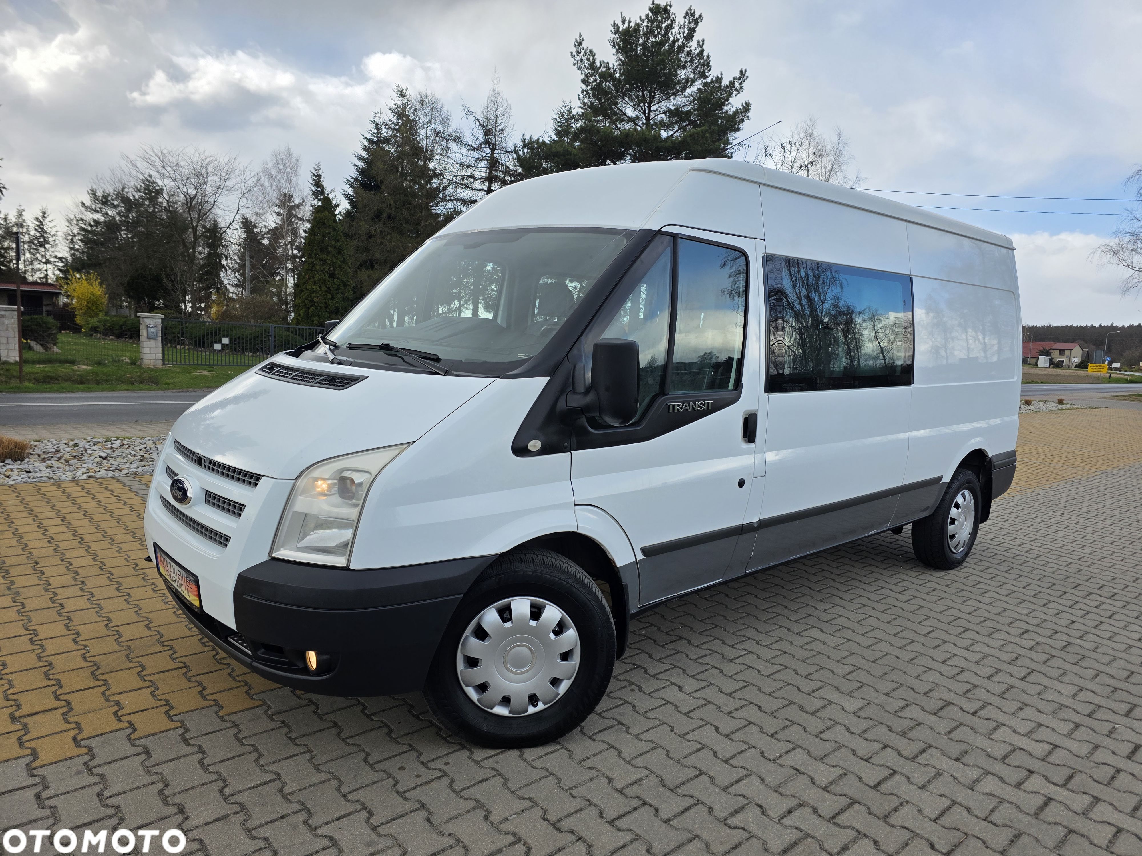 Ford Transit - 1