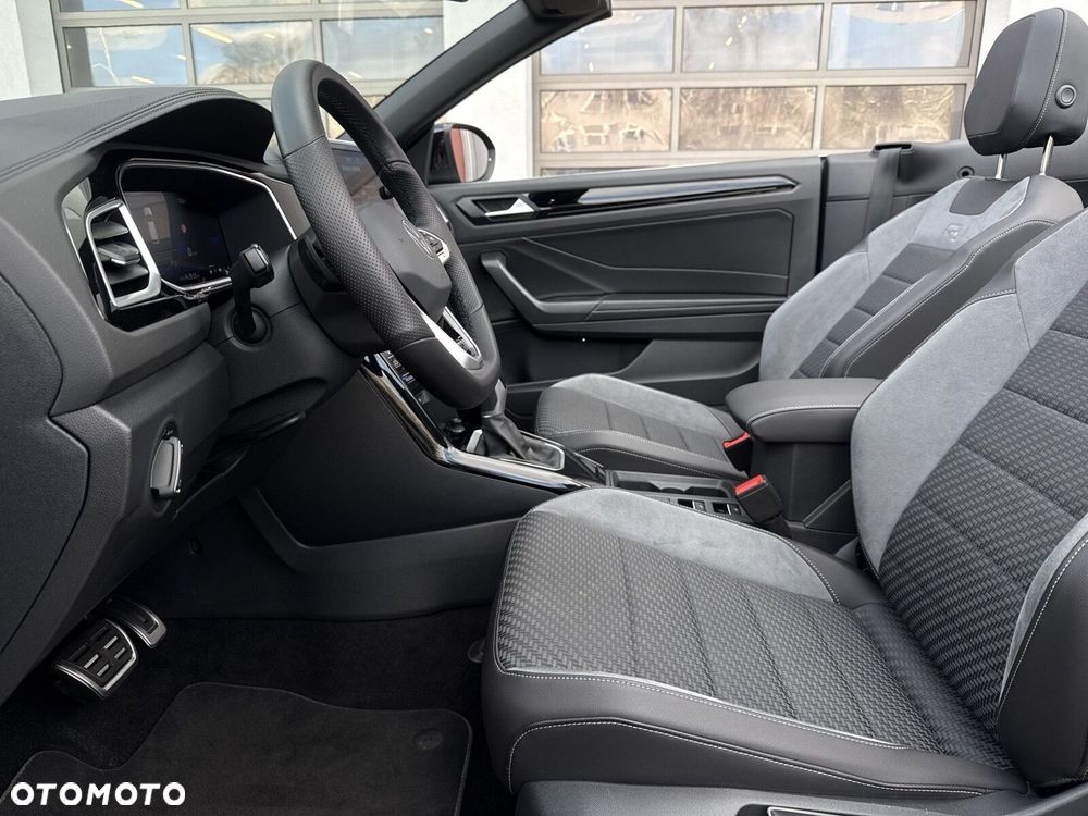 Volkswagen T-Roc - 12