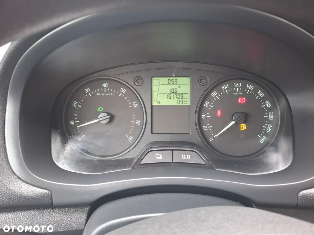 Skoda Fabia 1.2 TSI Active Green tec - 12
