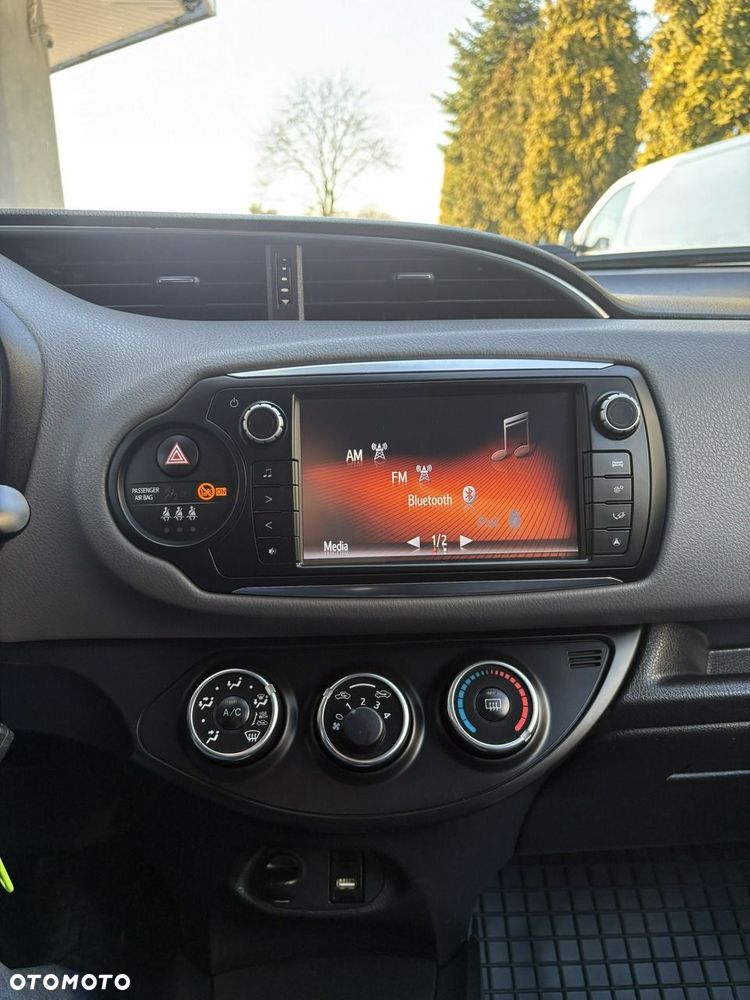 Toyota Yaris - 14