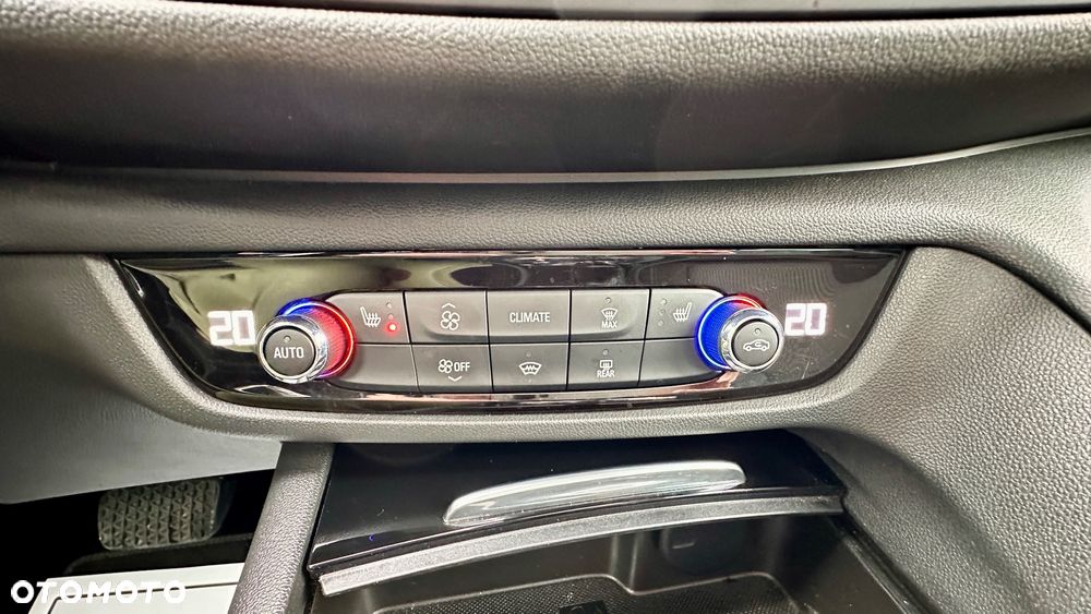 Opel Insignia 2.0 Ultimate Exclusive - 27