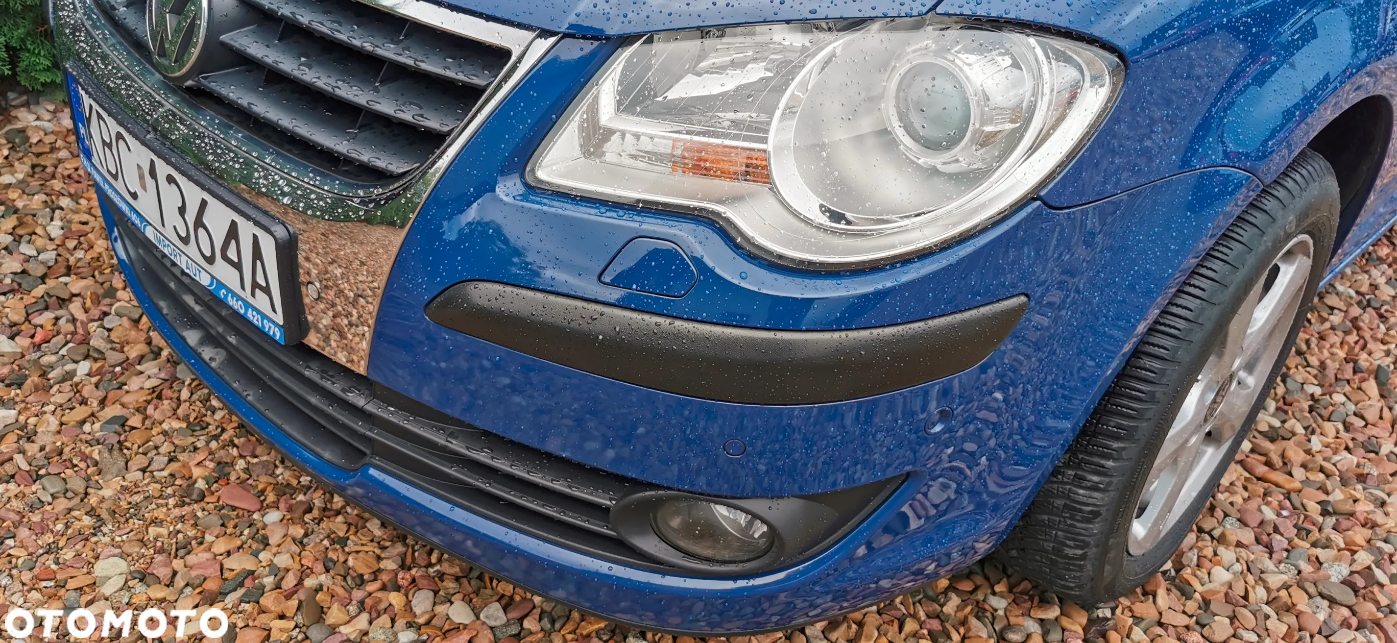 Volkswagen Touran 1.9 TDI DPF Trendline DSG - 24