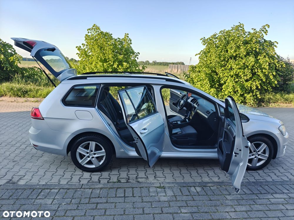 Volkswagen Golf - 9