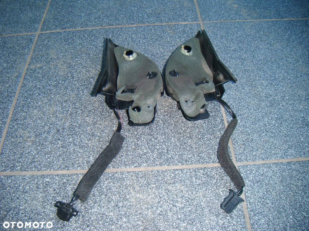vw jetta III 07r  głośniki- gwizdki w drzwi przód komplet 1k0035411a - 2