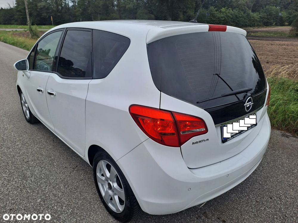 Opel Meriva 1.4 Design Edition - 8