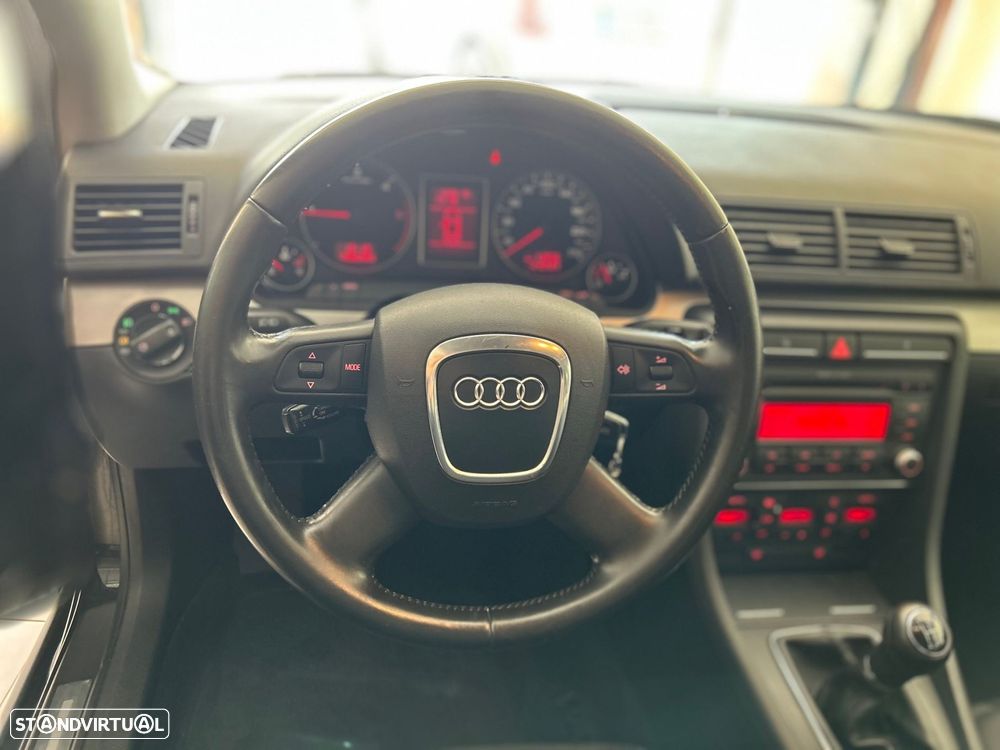 Audi A4 1.9 TDI Sport - 23