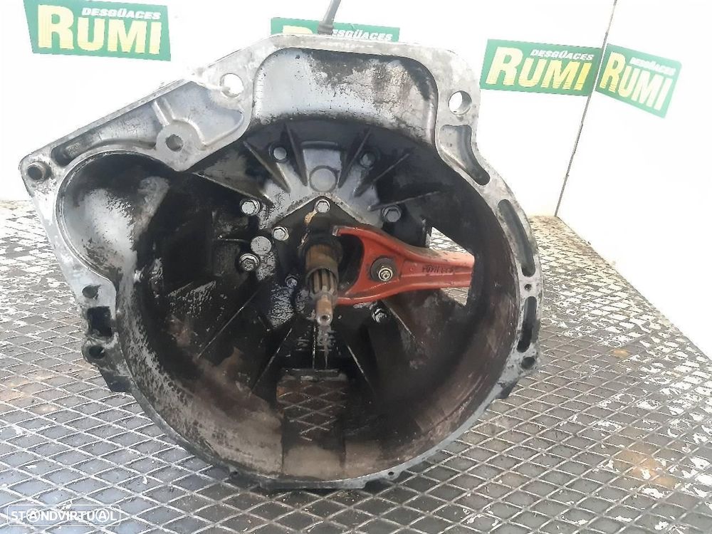 CAIXA DE VELOCIDADES IVECO DAILY CAMIÓNVOLQUETE 1989 - 1