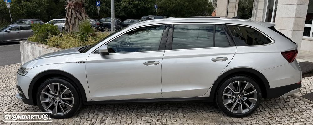 Skoda Octavia Break 2.0 TDI Scout DSG 4x4 - 11